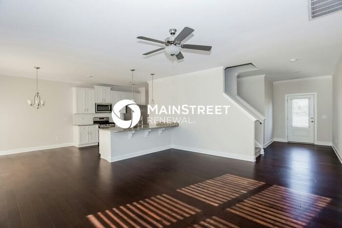 4358 Hornyak Dr - Photo 4 of 17