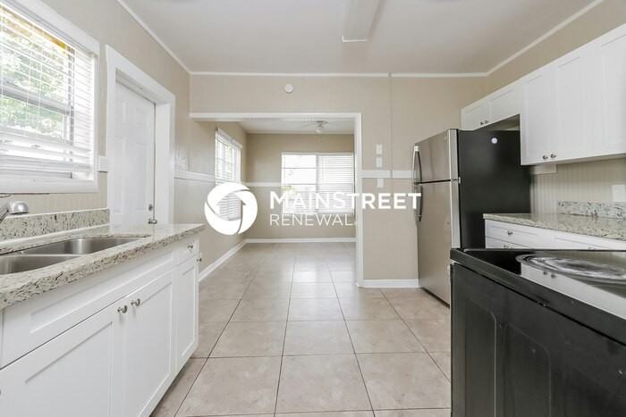 733 Valley Forge Road - Photo 7 of 14