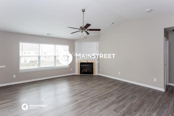 7010 Dacian Lane - Photo 7 of 17