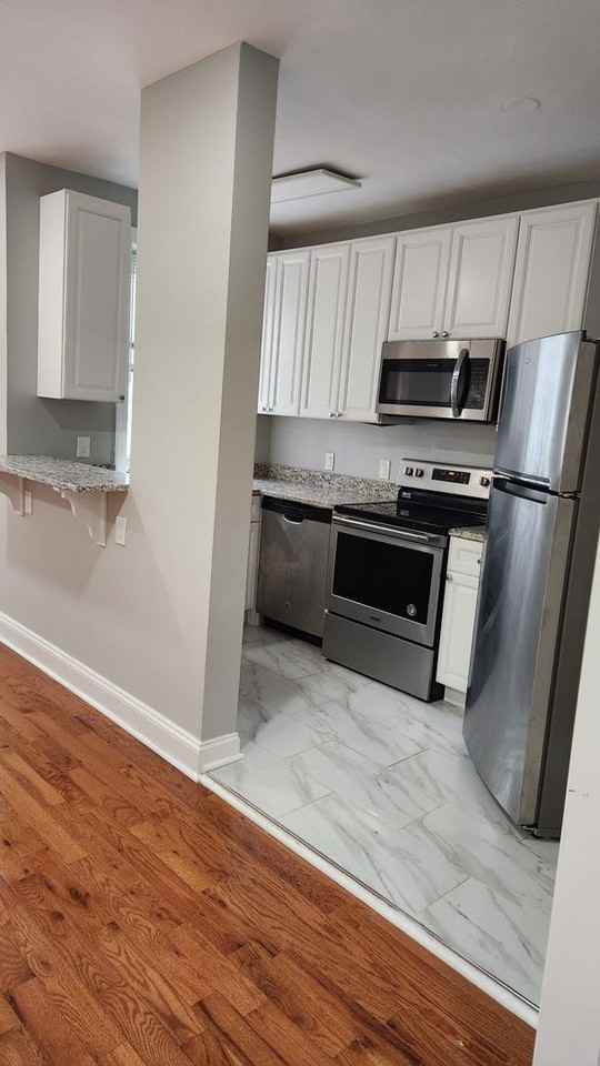 1818 Kalorama LLC - Photo 3 of 36