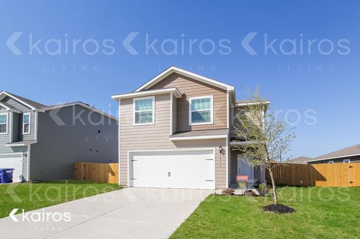 8415 Hannah Rd - Photo 2 of 17