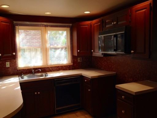 25 S 12th St - Photo 2 of 9