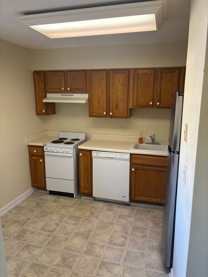 Shepherd Lane - Photo 3 of 10