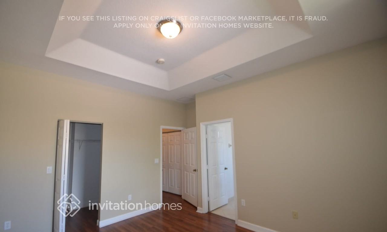 22565 Southwest 89th Place - Photo 5 of 10