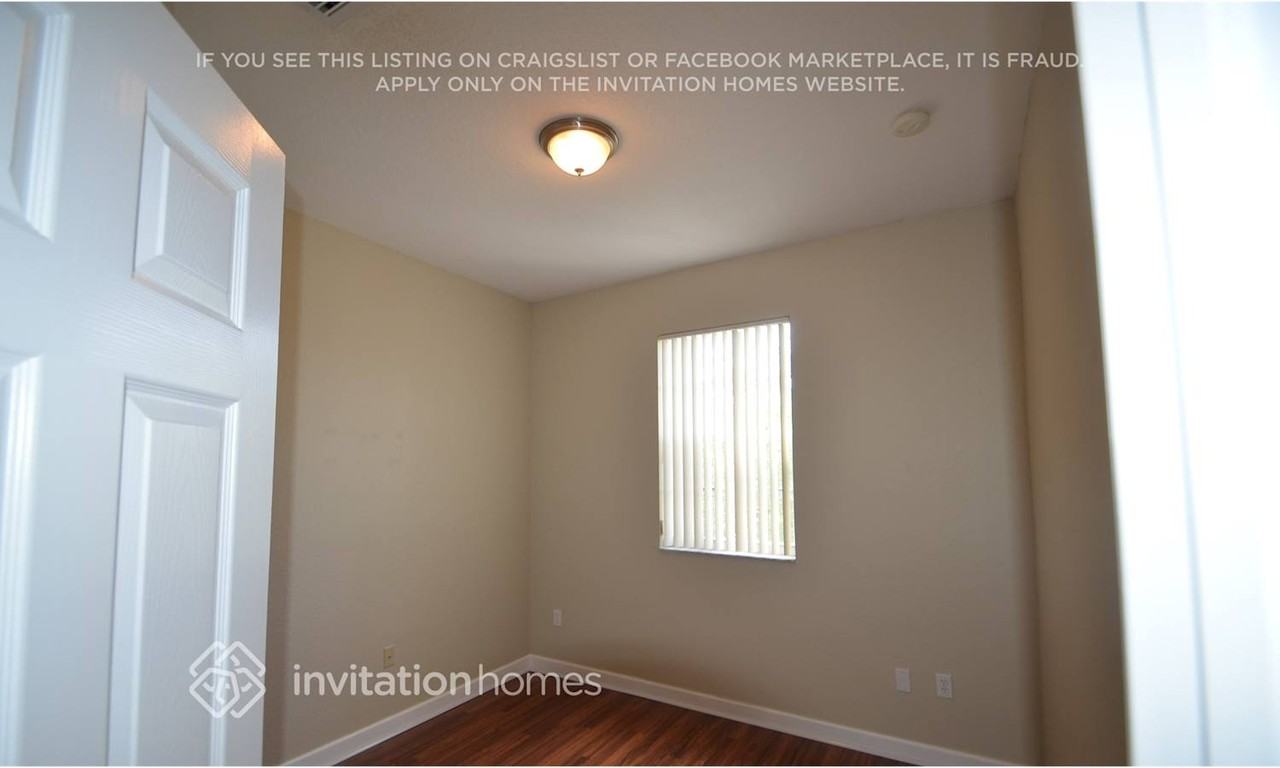 22565 Southwest 89th Place - Photo 6 of 10