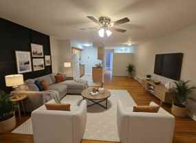 Majestic Court Apartments - Photo 1 of 1