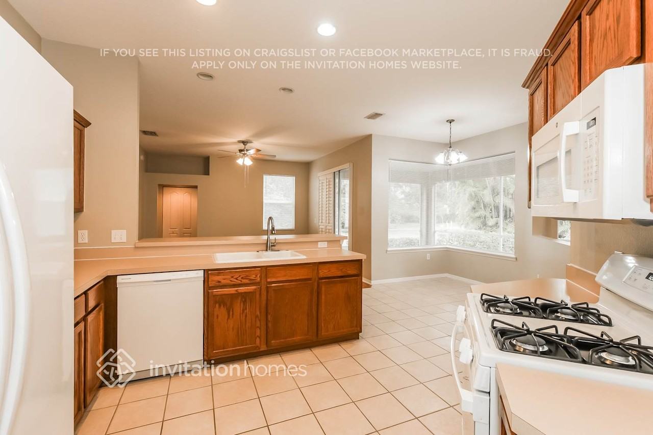 11003 Star Rush Pl - Photo 7 of 17