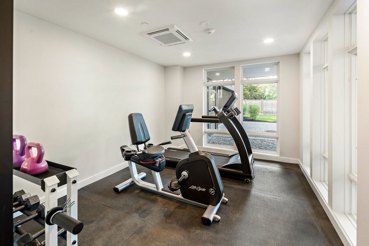 20 Kinmonth Rd - Photo 7 of 29