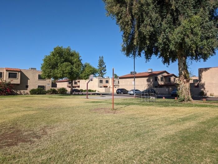 4035 West Mesquite Lane - Photo 2 of 12