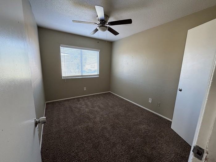 4035 West Mesquite Lane - Photo 6 of 12