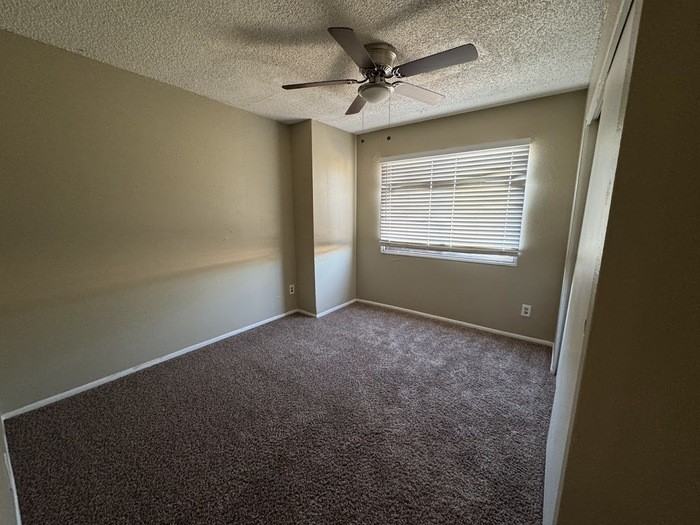 4035 West Mesquite Lane - Photo 7 of 12