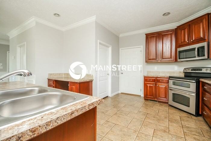 1135 Wrights Mill Rd - Photo 6 of 17