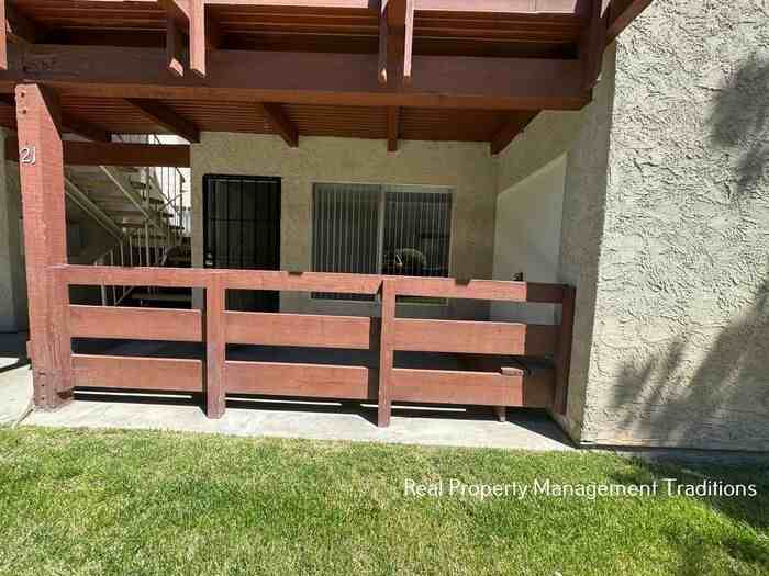 2040 W Avenue J #13-21 - Photo 2 of 16