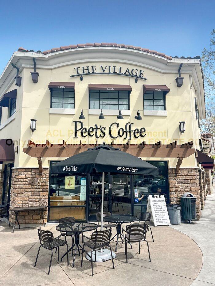 1186 Cherrybrooke Common - Photo 6 of 31