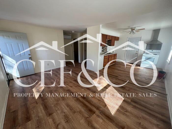 751 Baltimore Street - Photo 3 of 7