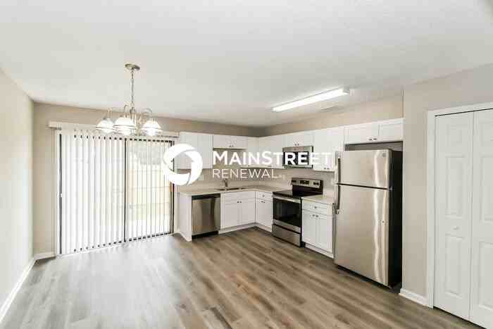 7625 Ginder Ct - Photo 7 of 16