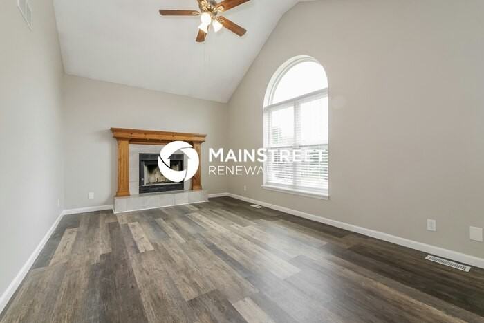 1312 Stonecrest Drive - Photo 4 of 17