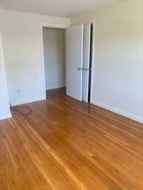 16 Abington Ave #1R - Photo 7 of 9