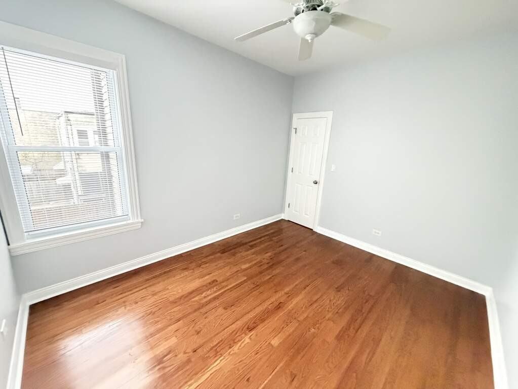 2326 N Kostner Ave #2 - Photo 3 of 7