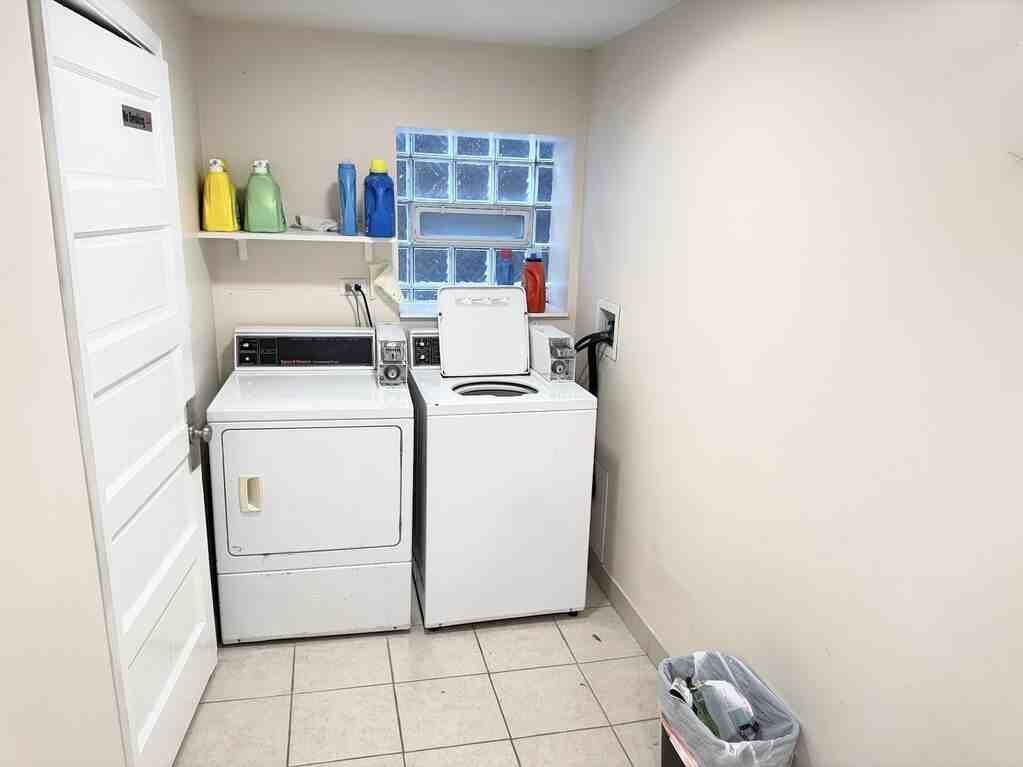 2326 N Kostner Ave #2 - Photo 5 of 7