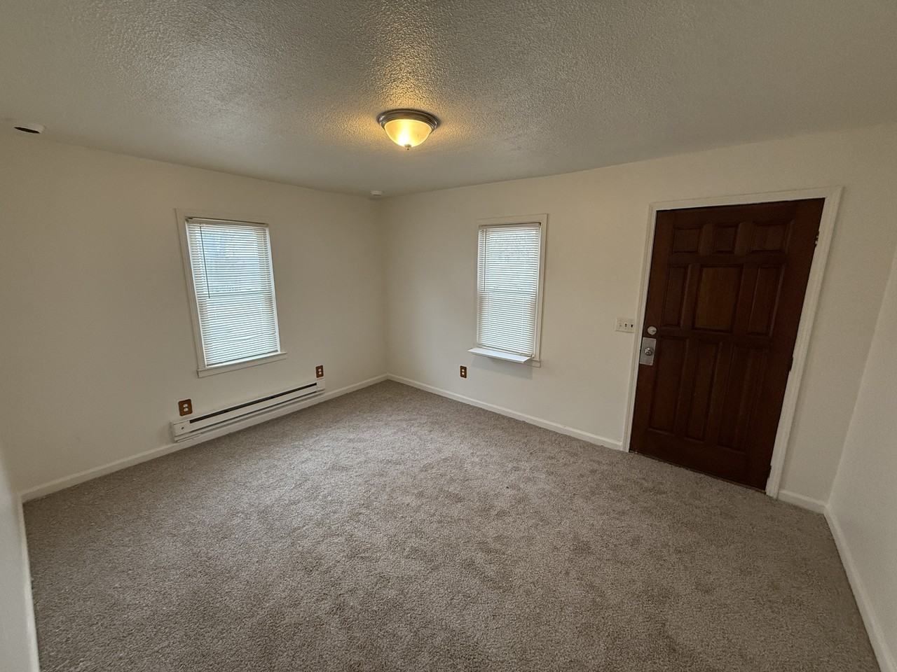 12408 Sarsfield Ave #NA - Photo 4 of 8