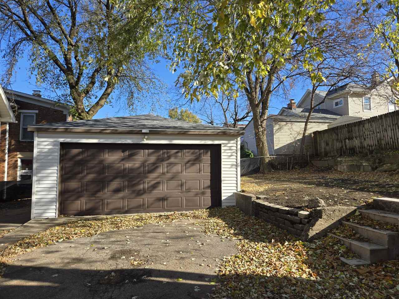 324 Rosewood Avenue #NA - Photo 2 of 17