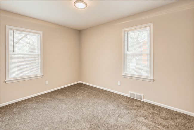 1718 Chandler Rd #NA - Photo 7 of 23