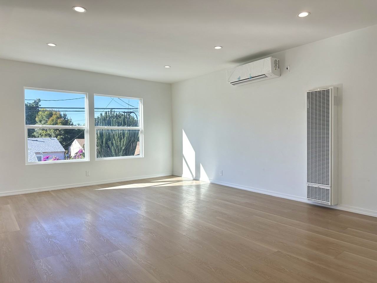 5479 Orange Ave #5479 - Photo 3 of 22