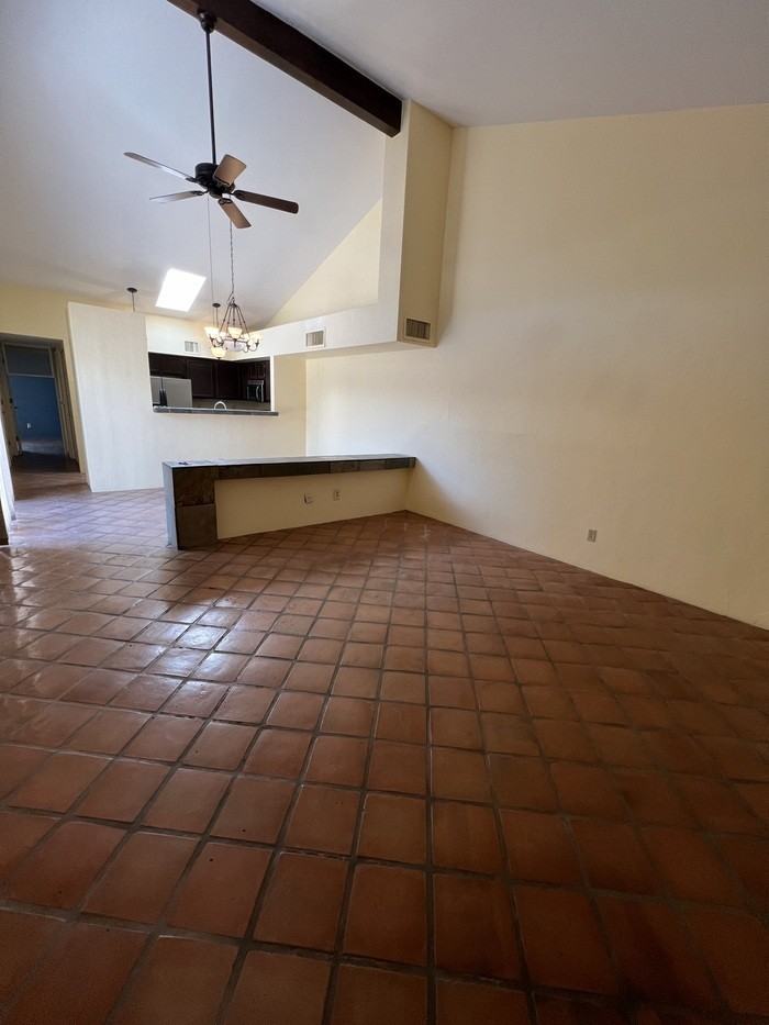 6368 N Willowhaven Dr - Photo 2 of 20