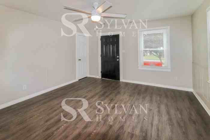 858 Burksdale Road - Photo 4 of 16