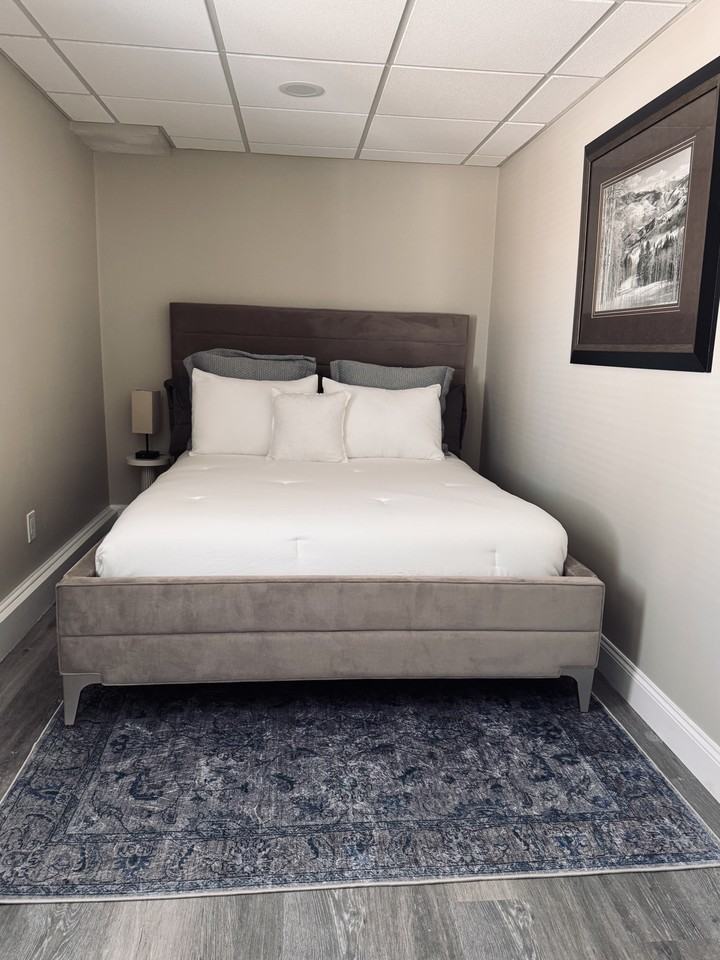 32 Woodrow Ave #REAR - Photo 4 of 7