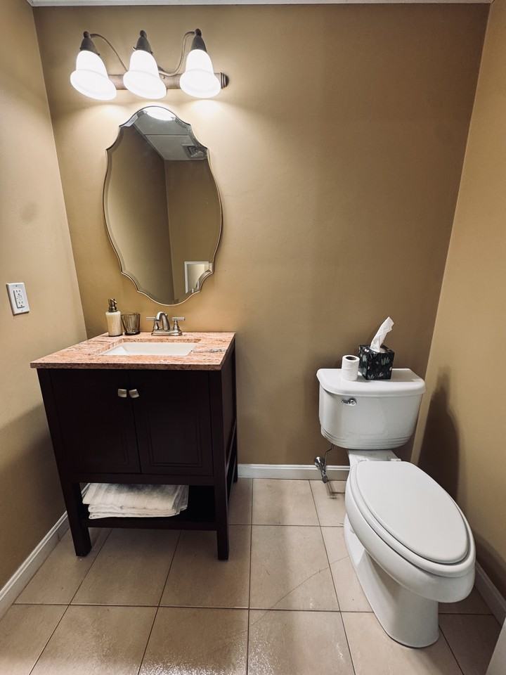 32 Woodrow Ave #REAR - Photo 7 of 7