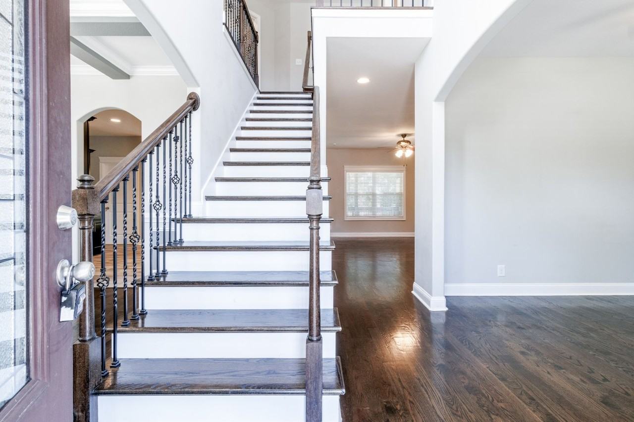 1601 Wonderboy Ct - Photo 7 of 46