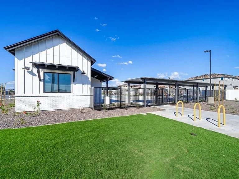 3354 S 180th Ln #NA - Photo 4 of 32