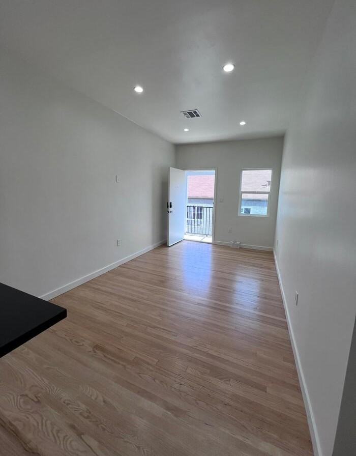 517 North Mariposa Avenue #517HALF - Photo 2 of 15