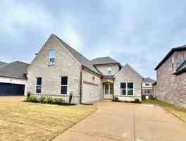 featured image of 572 Rosalie Woods Dr