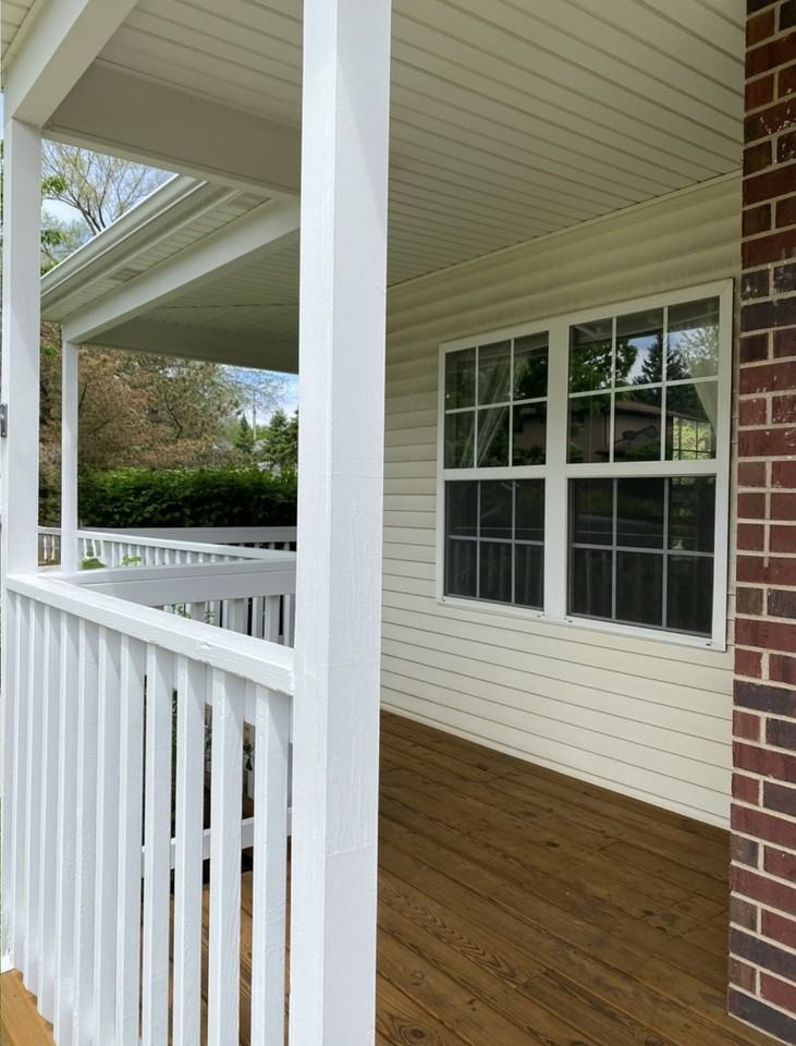 102 Louie Lane - Photo 2 of 18