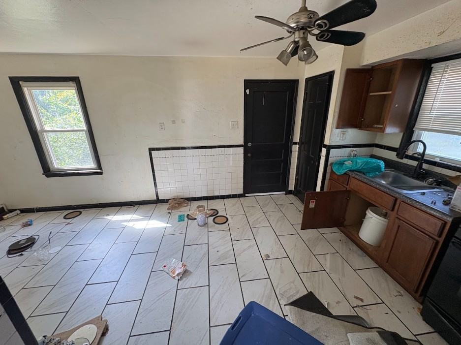 7508 Chandler Avenue #NA - Photo 2 of 8