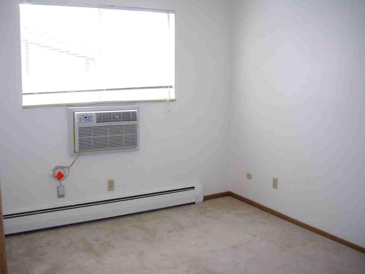 1706-1740 East 16th Street - Photo 4 of 6