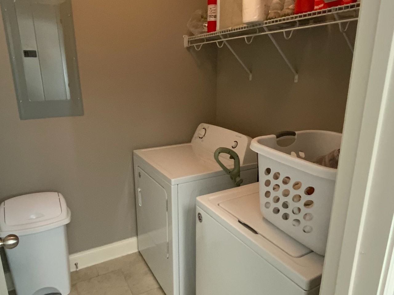 316 Paul T Cir - Photo 7 of 11