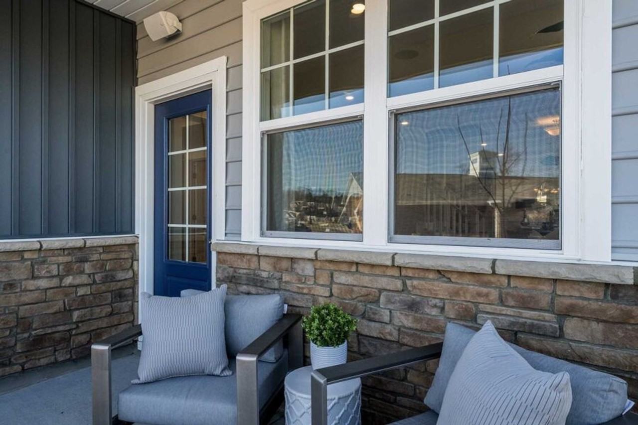 1110 Falling Rock Place - Photo 2 of 16