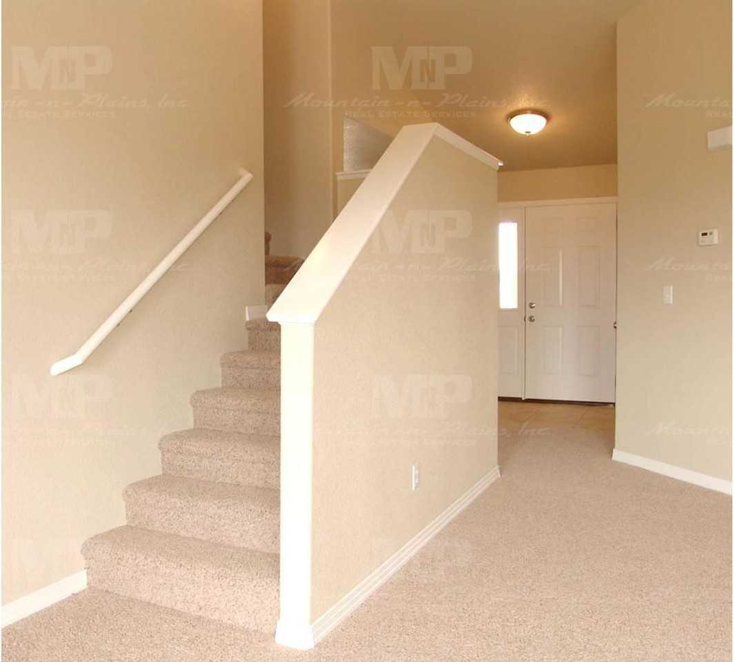 277 South Ursula Avenue - Photo 3 of 10