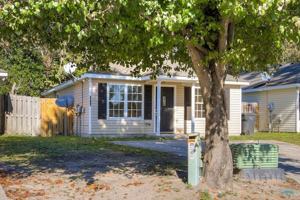 featured image of 2726 Landing Loop Drive