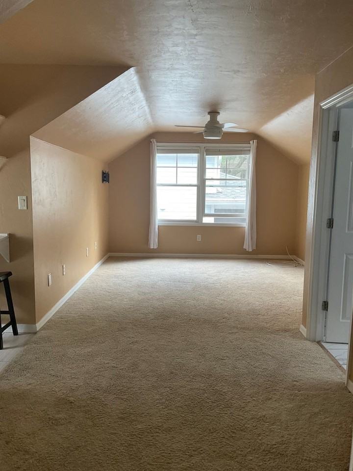 5022 Southwest 91st Drive - Photo 5 of 14