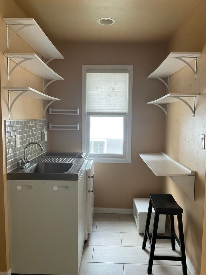 5022 Southwest 91st Drive - Photo 6 of 14