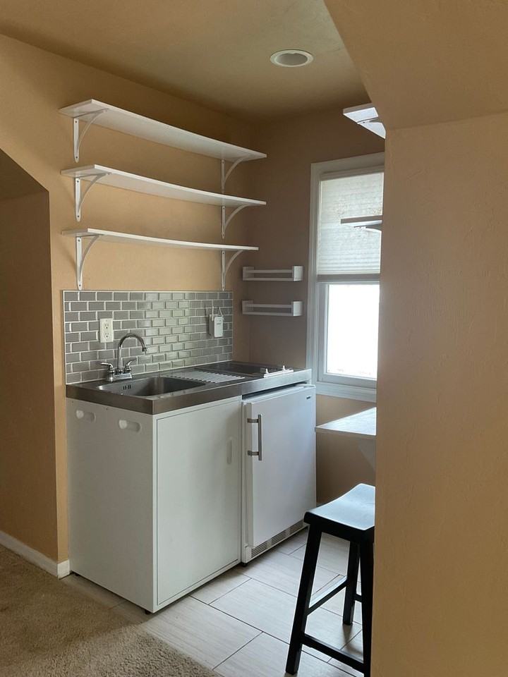 5022 Southwest 91st Drive - Photo 7 of 14