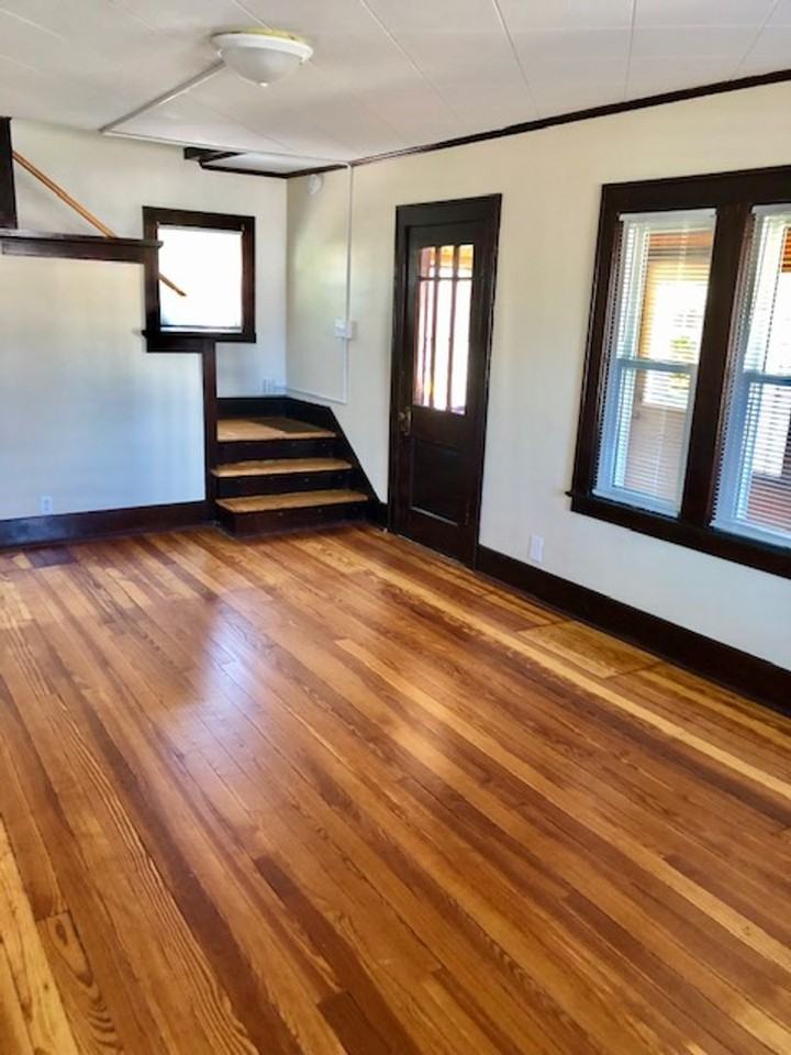 908 Elm Street - Photo 7 of 17