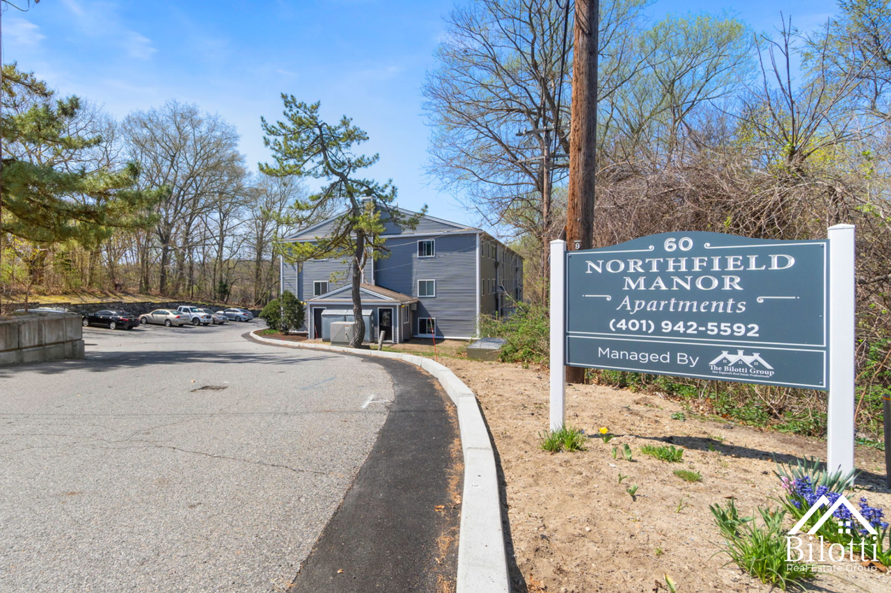 Northfield Manor Apartments - Photo 2 of 2