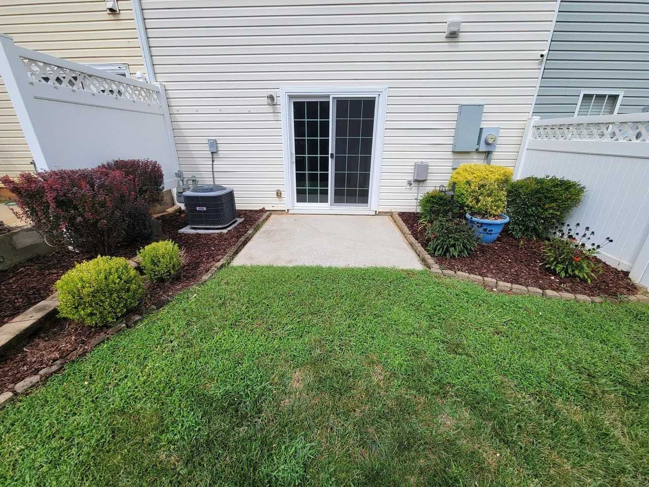 1204 Glory Vine Rd - Photo 3 of 20