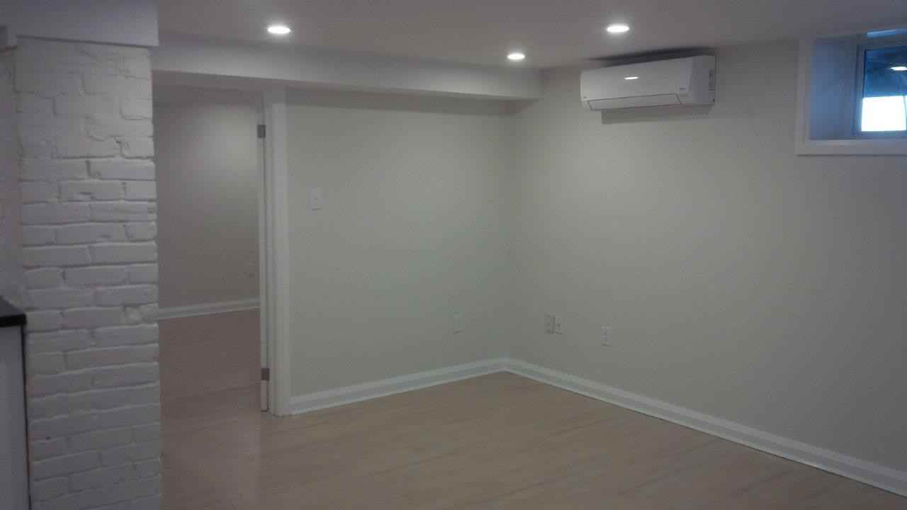 739 Avenue Rd. - Photo 7 of 8